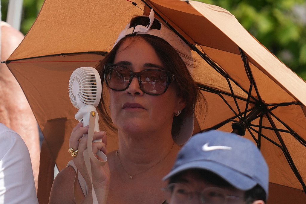 Why your fan won’t cool you down when temps hit triple digits in Mass.