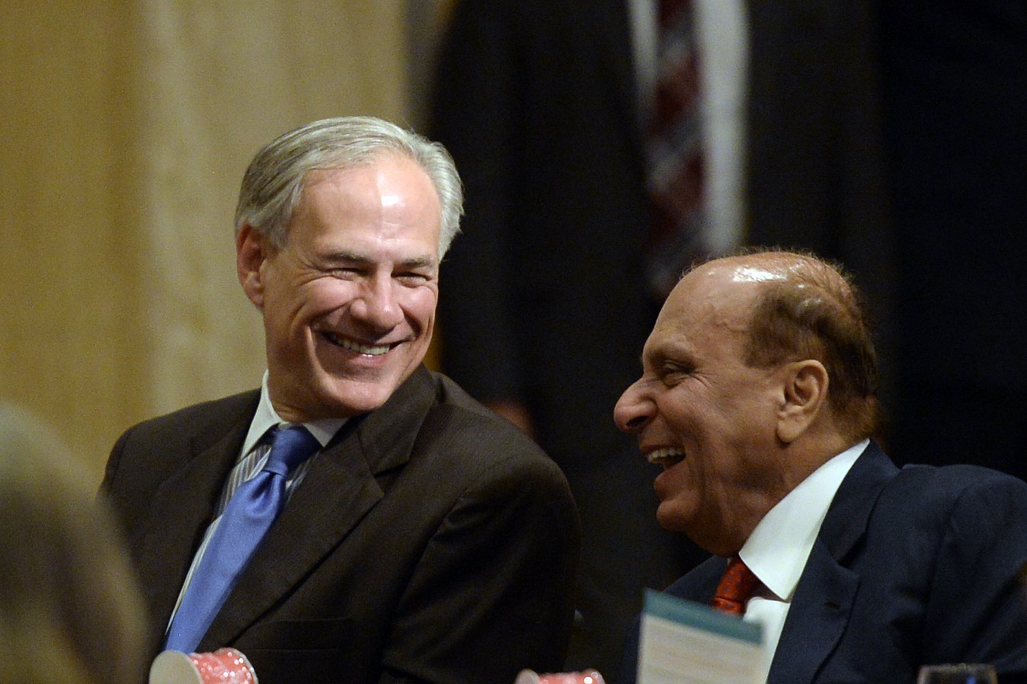 As Texas Gov. Abbott targets Muslim groups, his PAC receives millions from Muslim oil exec