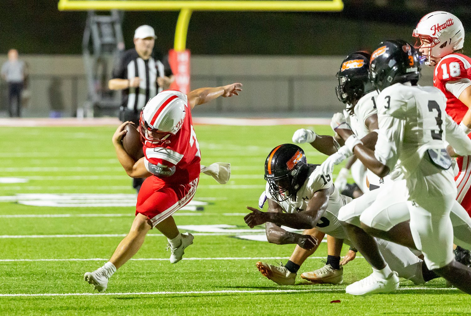 Hewitt-Trussville wins wild one over Hoover to give Floyd milestone victory