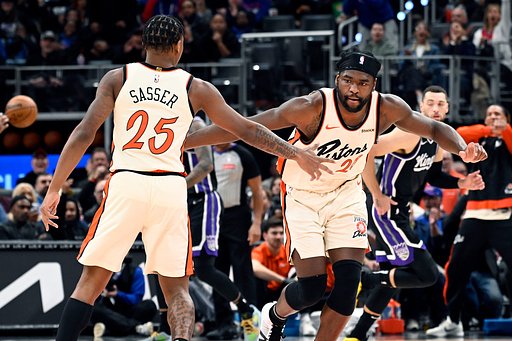 6-team trade combines multiple Pistons deals, two former 1st round picks moved
