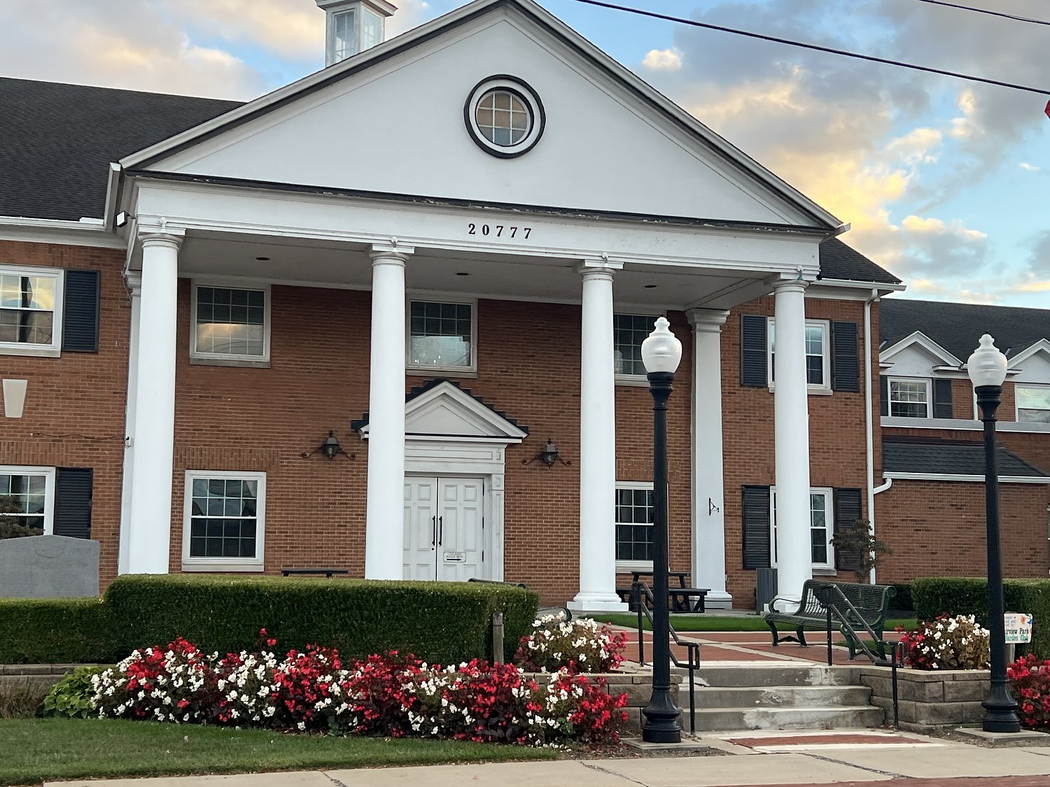 Fairview Park mayor threatens lawsuit over councilman’s critical comments
