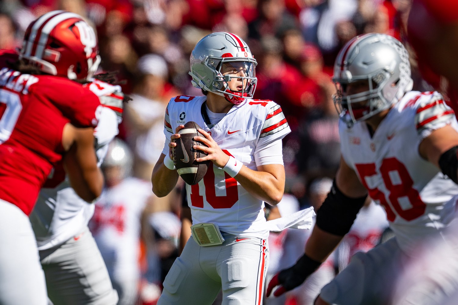 Ohio State starting quarterback Julian Sayin injured against Indiana
