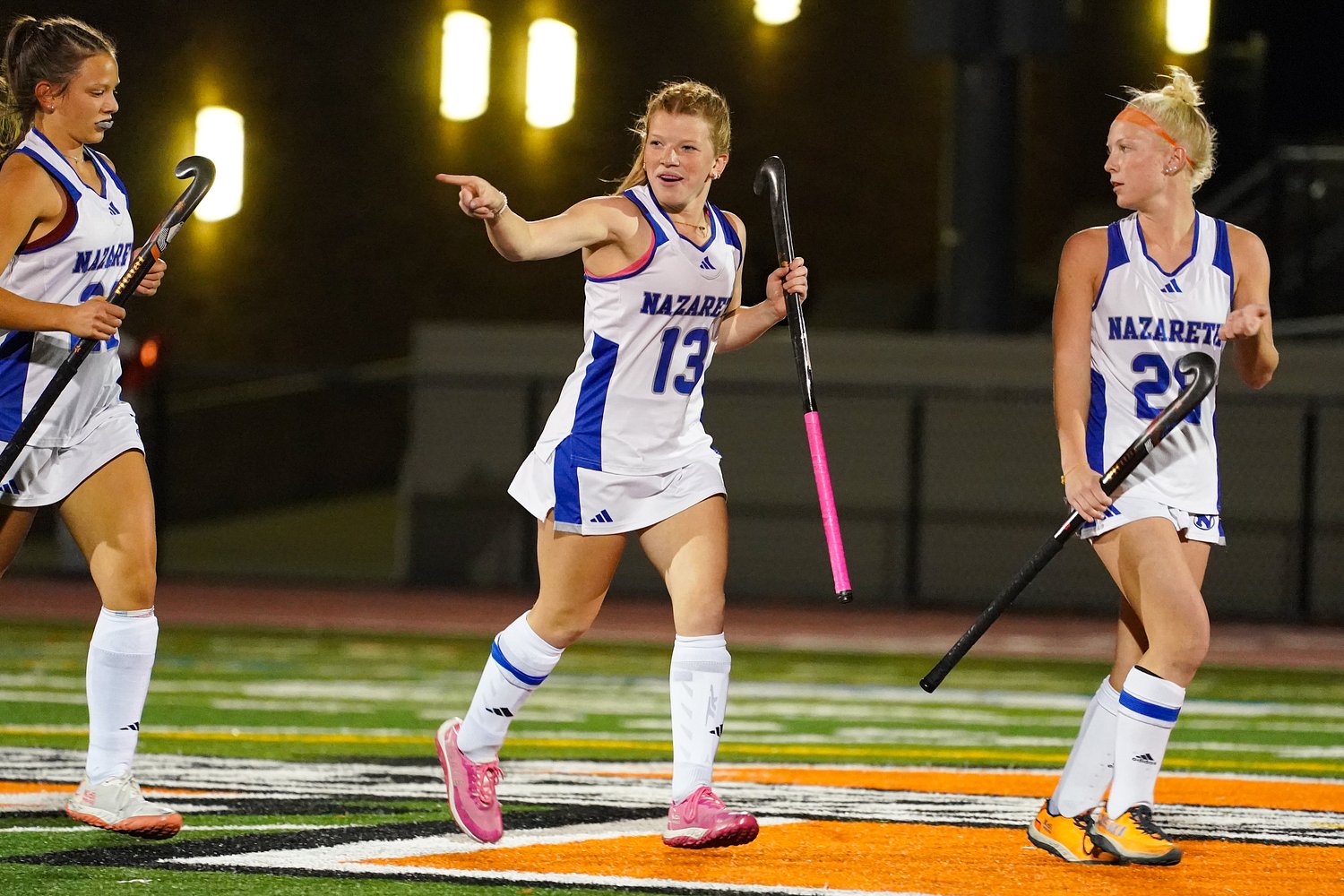 Nazareth field hockey battles past Northampton for 7th straight win