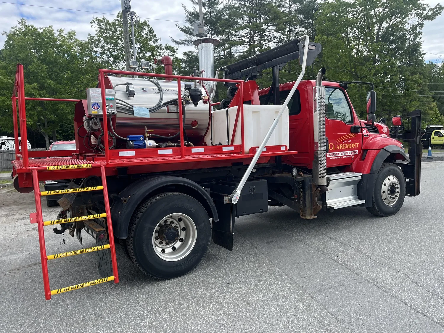 Claremont DPW wins national award for custom tool that improves worker safety