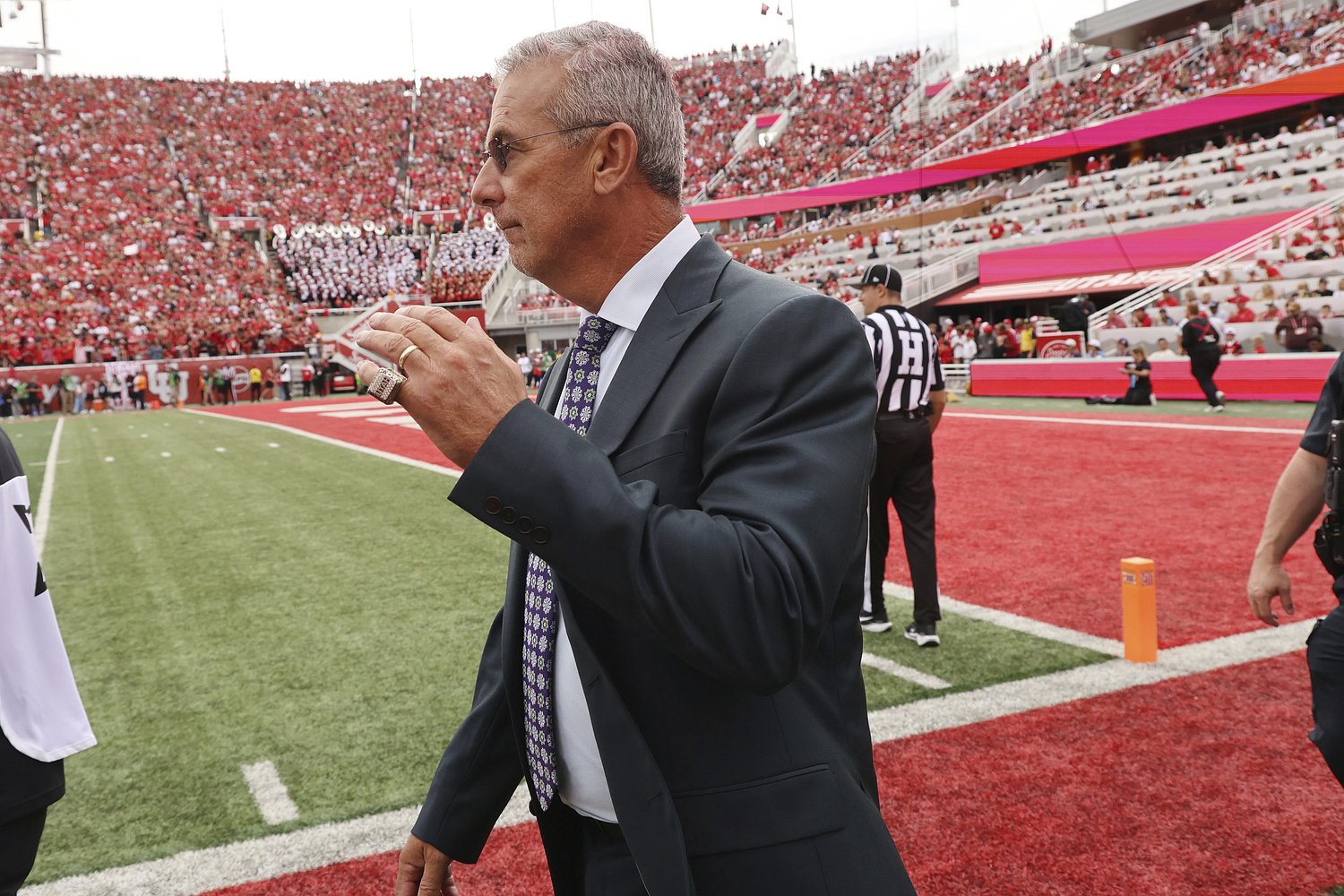 Urban Meyer’s skepticism highlights bigger question about what is going on in Ohio State football’s quarterback room — Jimmy Watkins