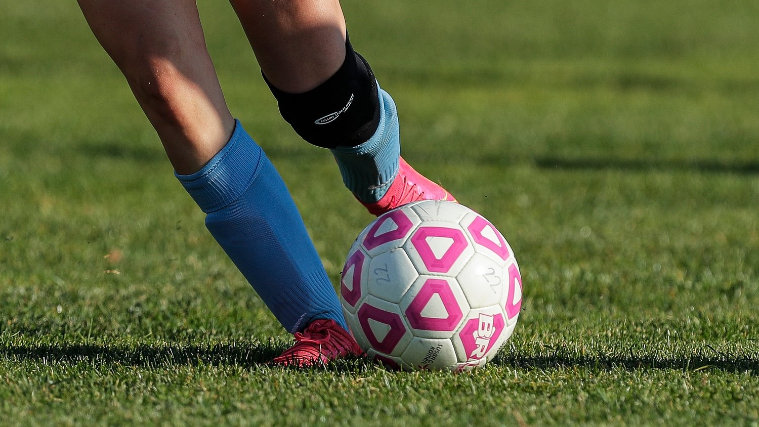 Senior leads Wayne Valley past Wayne Hills in rivalry matchup