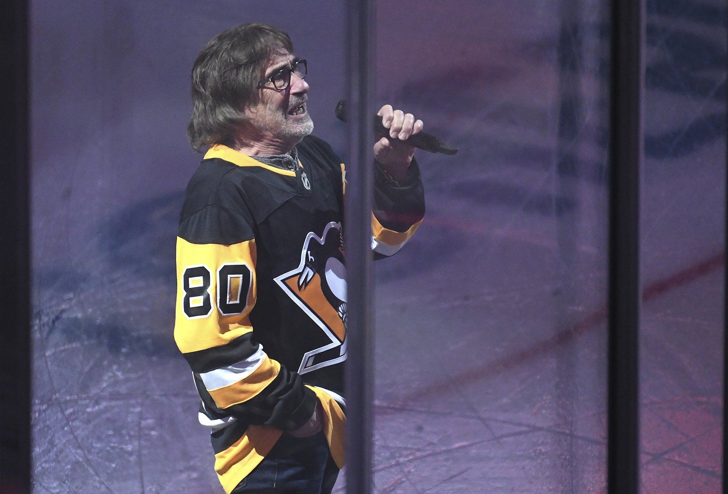 Pittsburgh rocker Donnie Iris dies at 83; region mourns ‘King Cool’