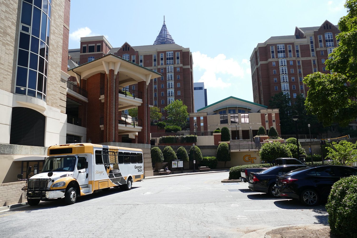 Georgia universities remove essay requirements as applicant numbers rise