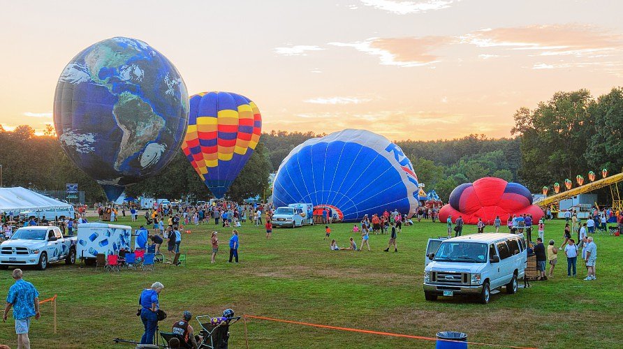 Hot air balloon catches fire at Pittsfield festival, injuring one