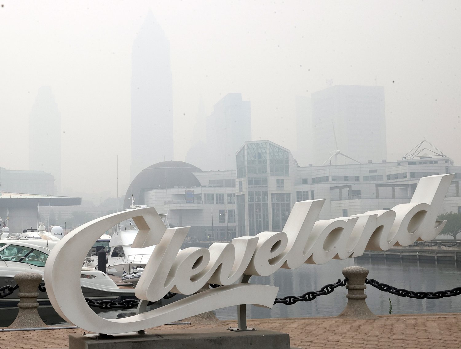 Sen. Bernie Moreno introduces bill to sanction Canada over wildfire smoke