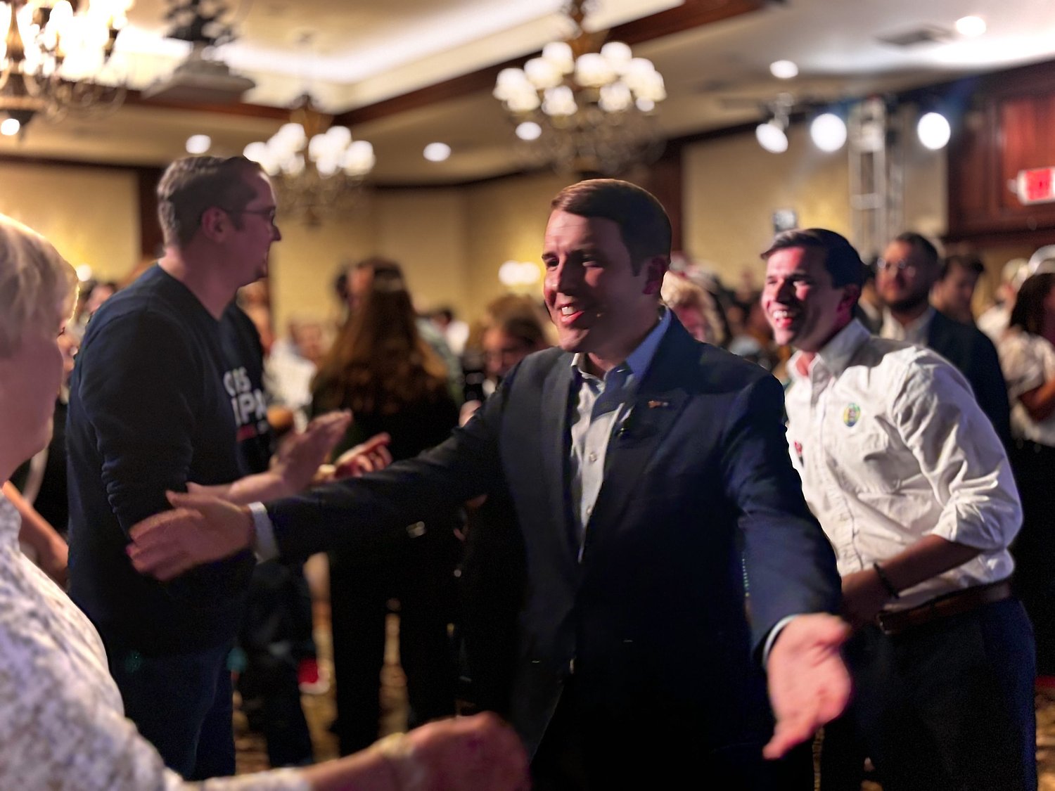 Pappas to face Sununu in November general election for Senate
