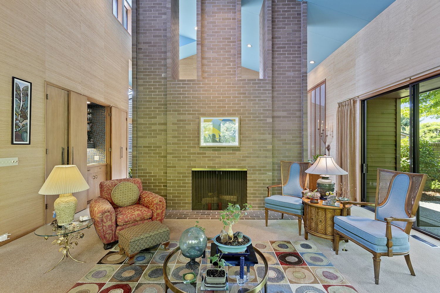 A midcentury home near Portland golf course is on the market for under $1M