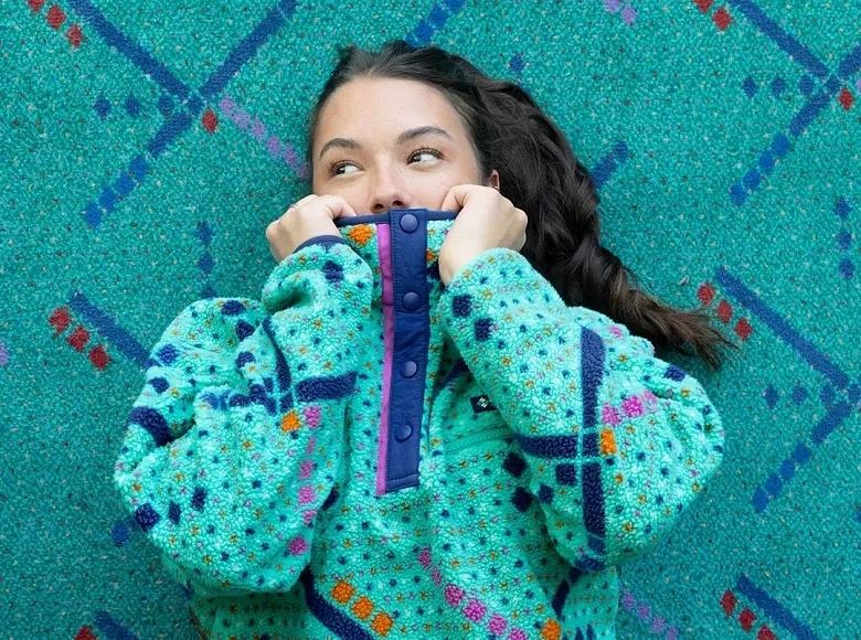 Good Morning, News: Portland’s Burn Ban Is Over, Columbia Sportswear Celebrates Pullover Zips, and Falsely Representing Yourself as a Lawyer Is Illegal? Ack! By Suzette Smith.