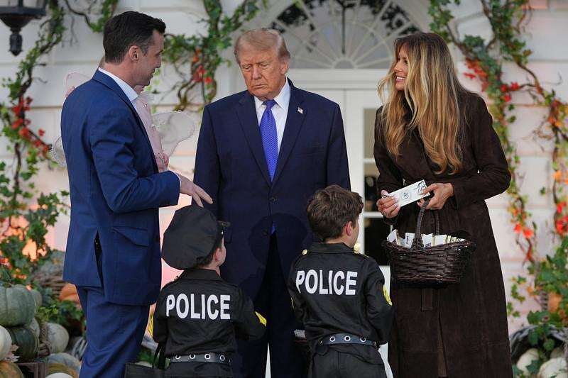 The Latest: Trump to hold rallies in Kansas and Iowa after canceling them