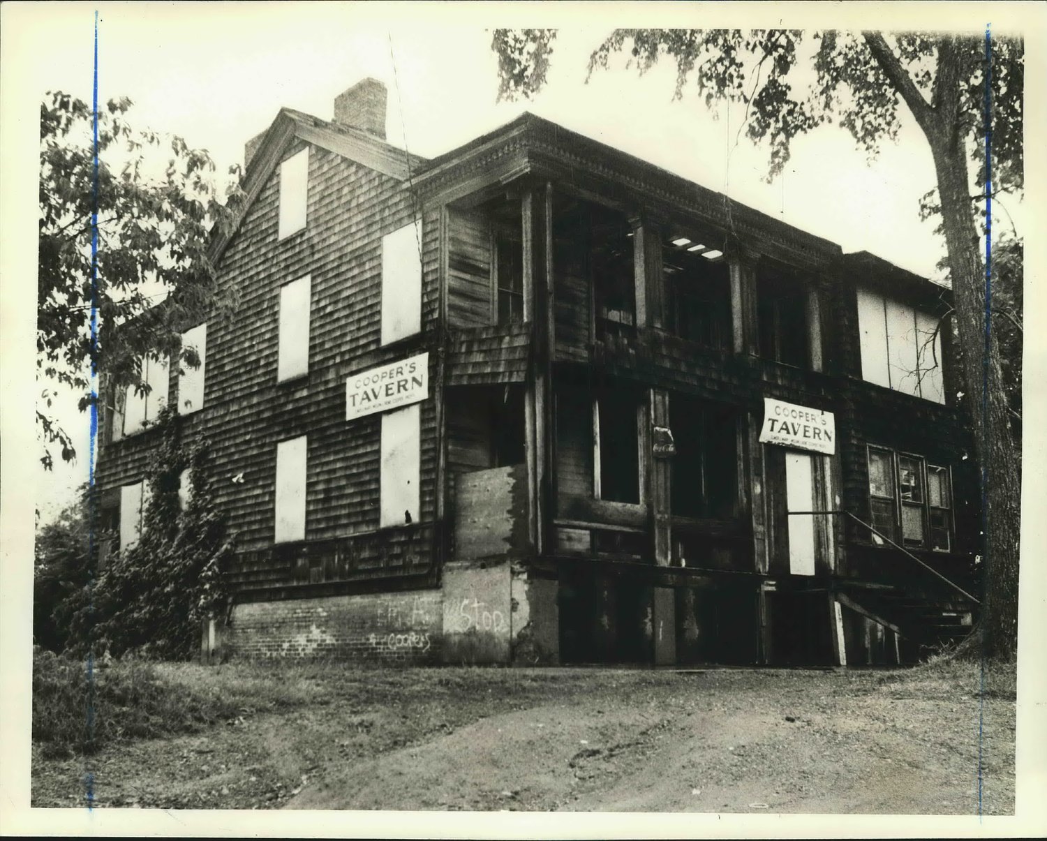 The beloved Staten Island tavern where everyone left with respect — until arson destroyed it in 1974