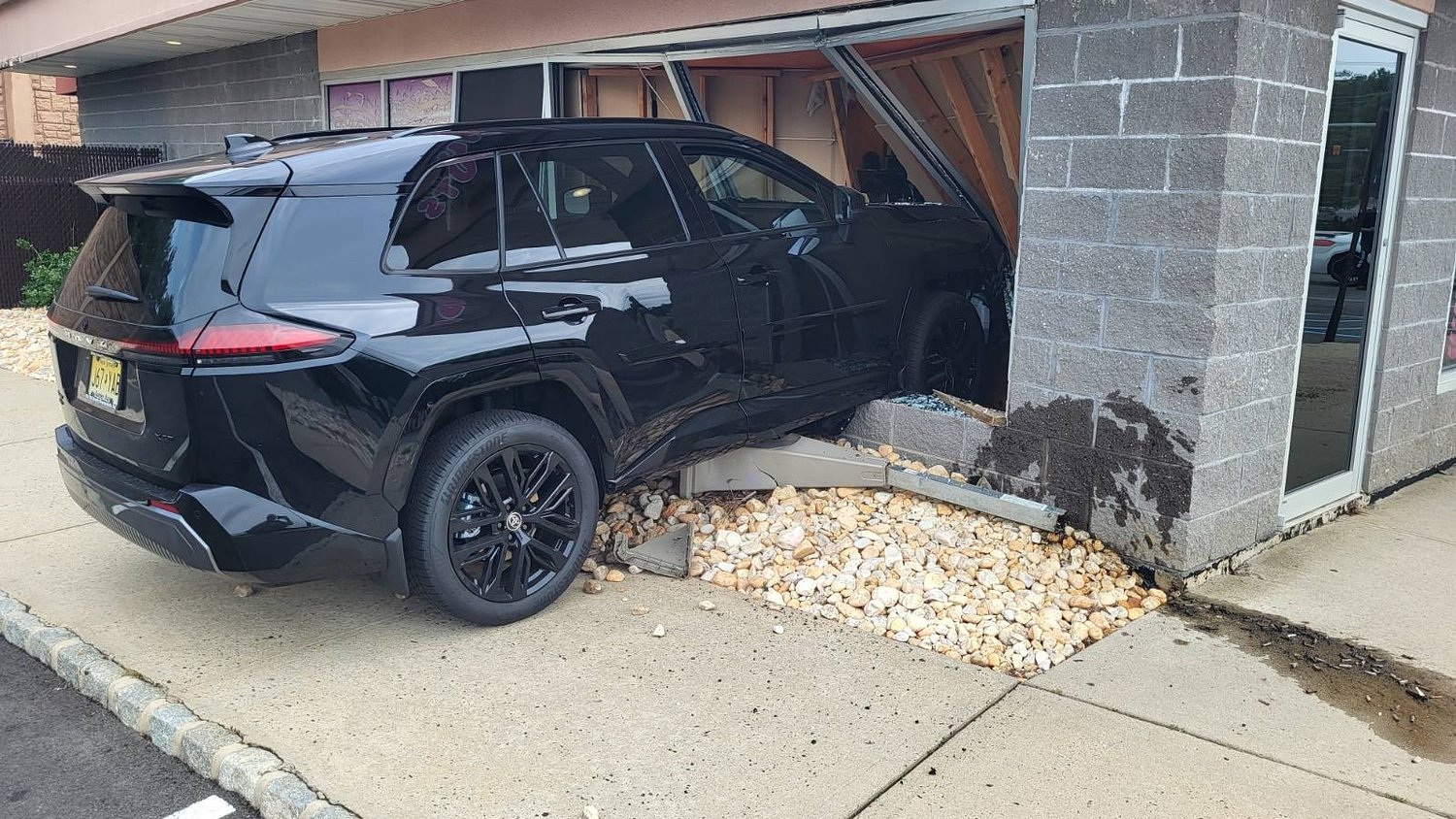 Vehicle crashes into N.J. Dunkin’, injuring 22-year-old employee