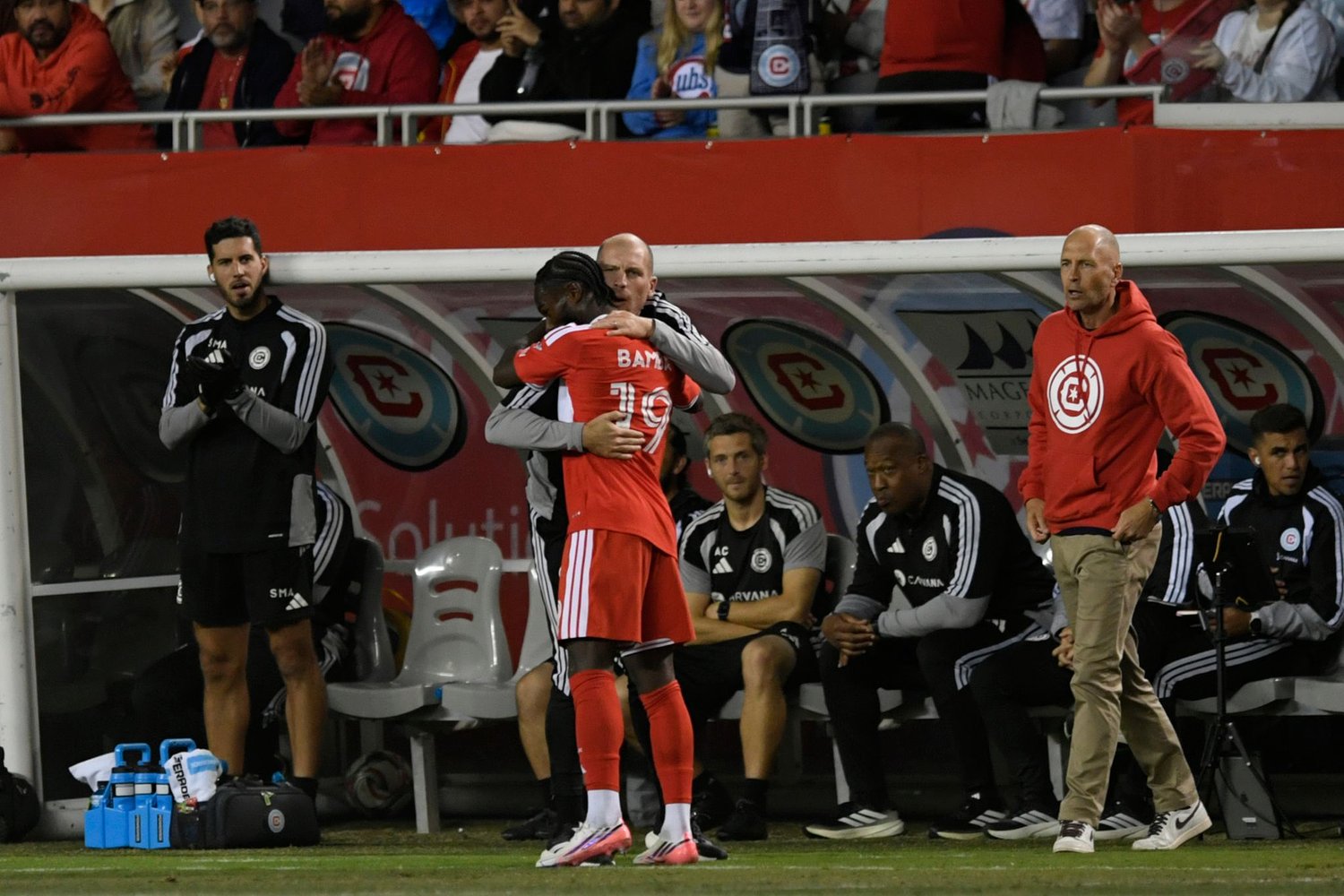 Fire beat the Whitecaps 3-1 in matchup of former Bayern Munich teammates Lewandowski and Müller