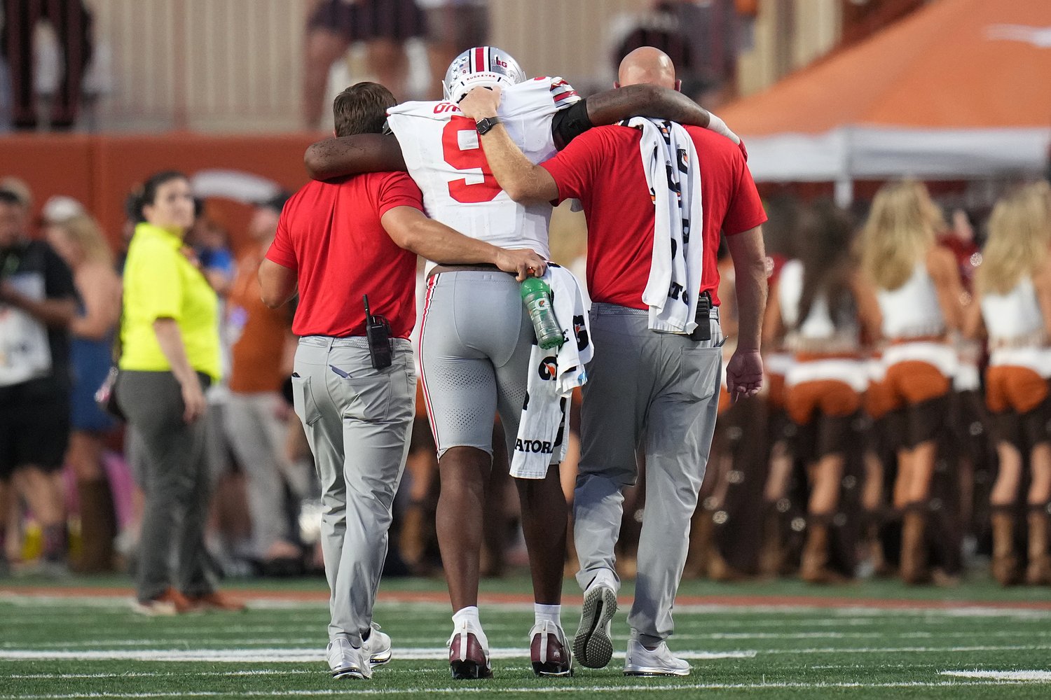 Zion Grady injury update: Ohio State starter exits game vs. Texas football