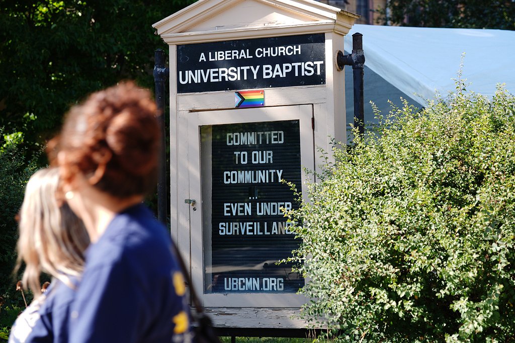 Minnesota churches roiled by legal battle over ICE surveillance and right to protest