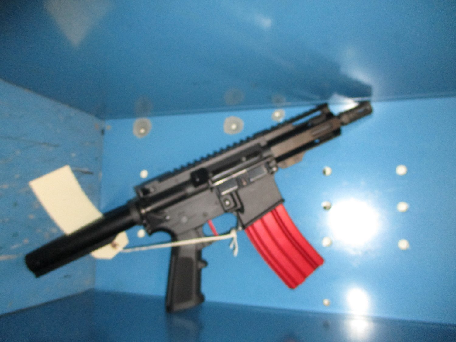 Security guard, police catch woman smuggling loaded AR-style gun into Bay City Fireworks Festival