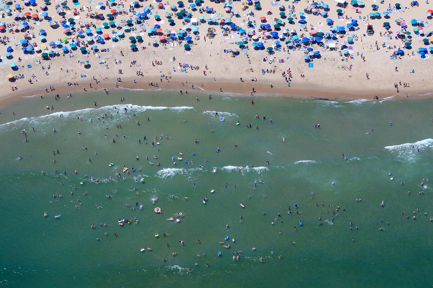 Health officials warn beachgoers of flesh-eating bacteria ahead of July 4; What you need to know