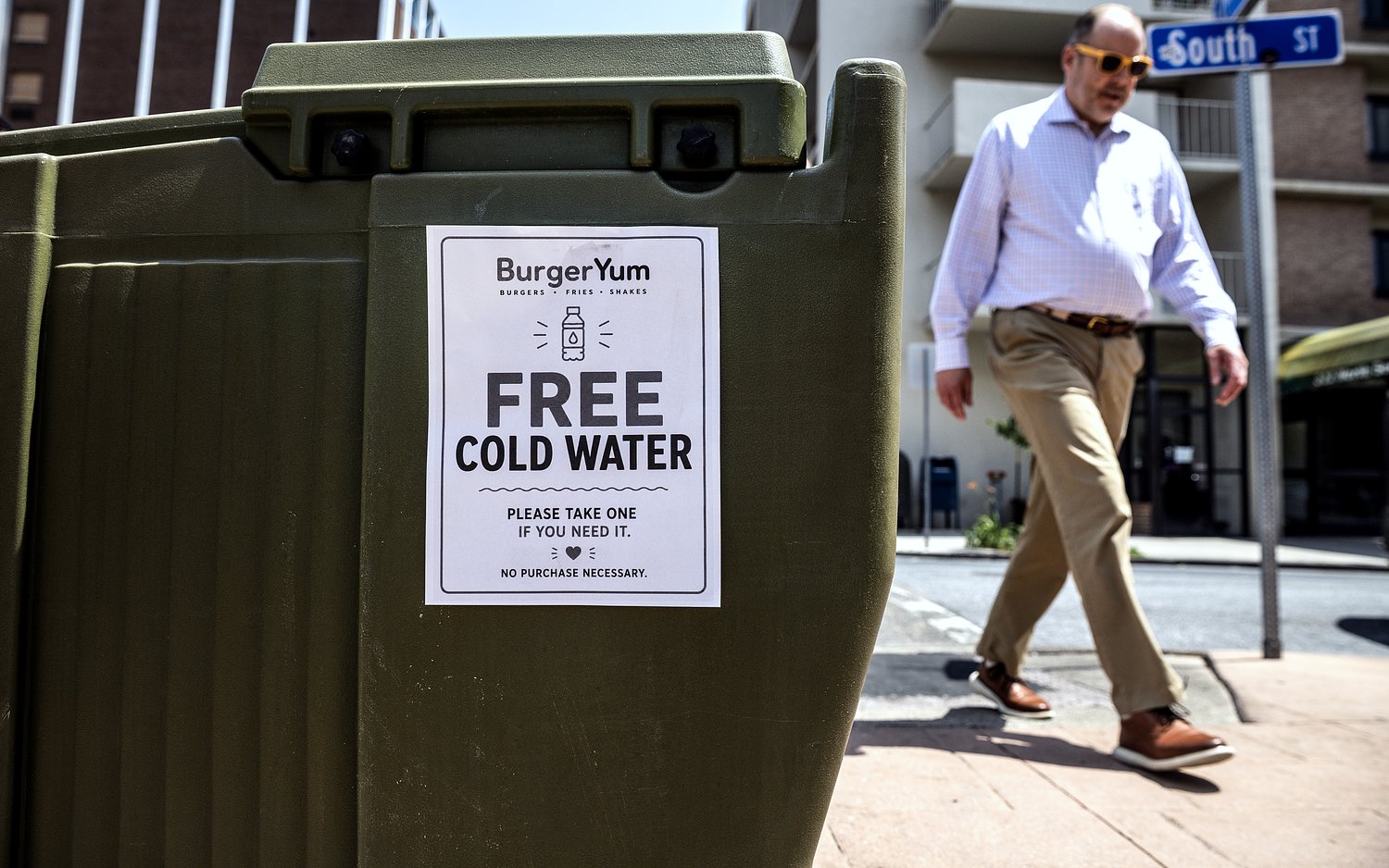 With a hot start to summer, Pa. has legislation waiting on workplace heat precautions