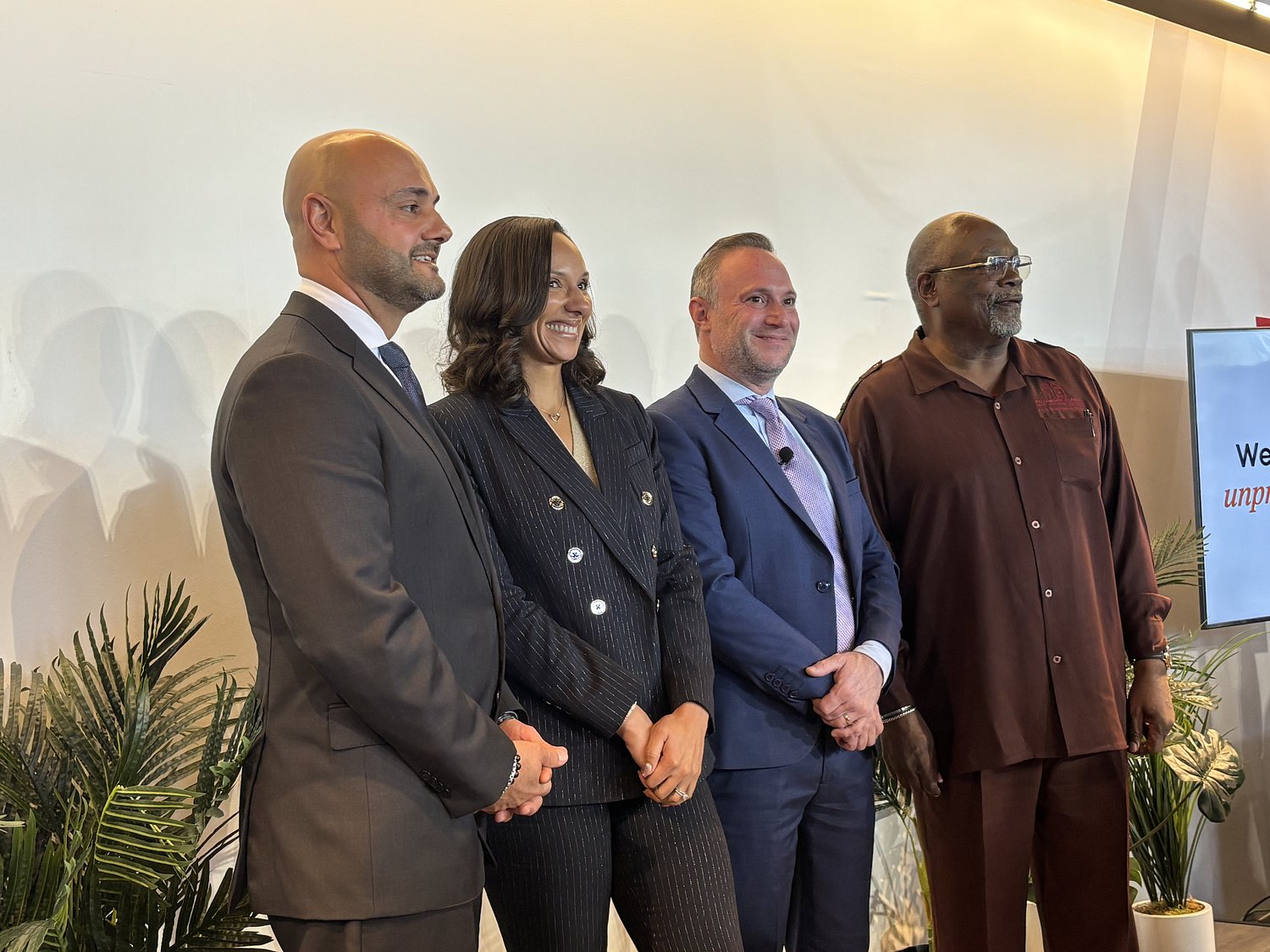 Dan Gilbert pledges $1 billion to transform Detroit’s Renaissance Center, east riverfront