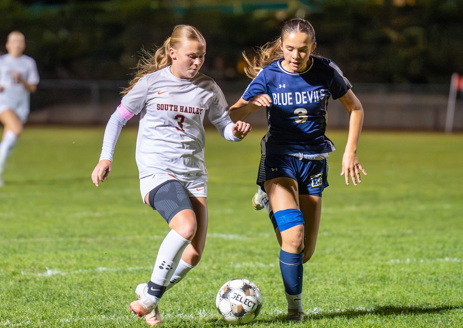 Lilah Sage’s second-half goal keeps Northampton girls soccer undefeated