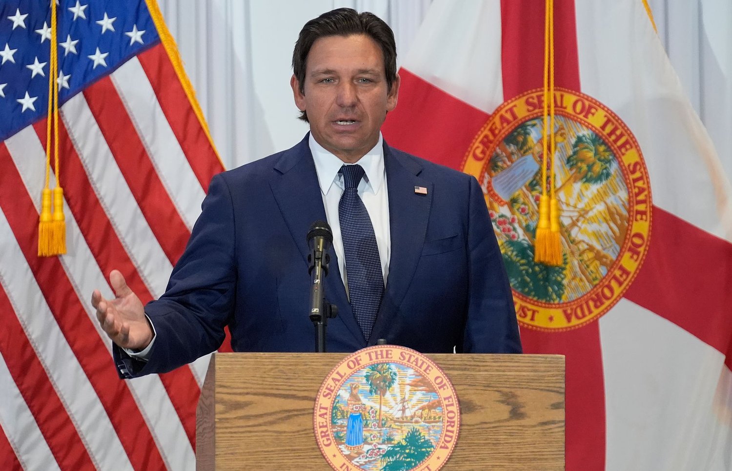 Florida wins key ruling allowing it to enforce a law that targets social media use by kids