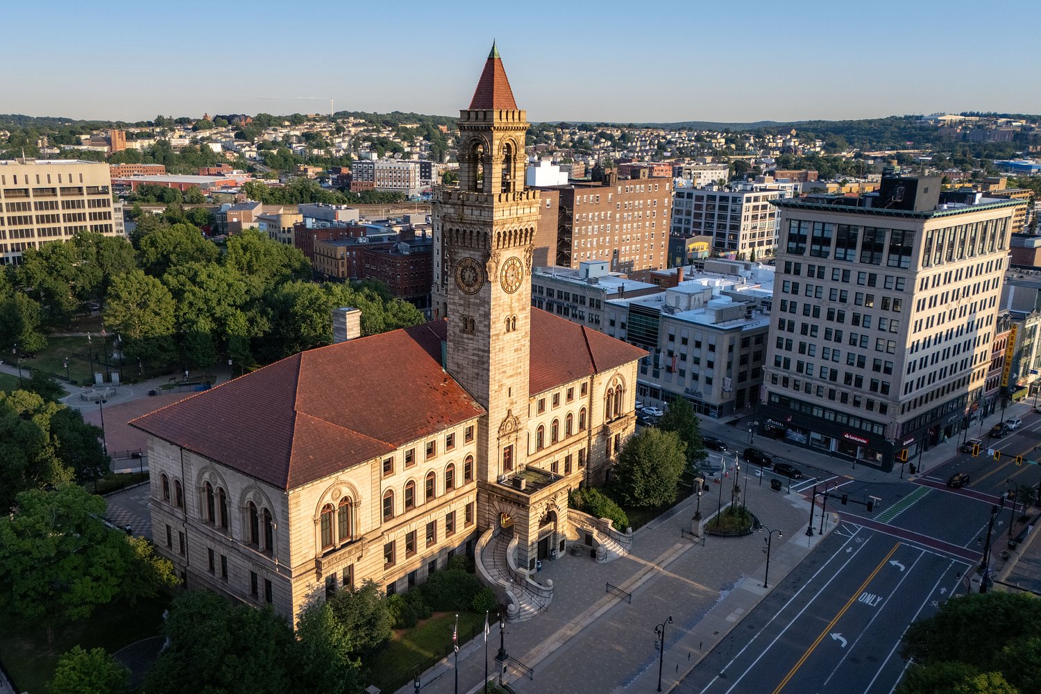 Could Worcester add more public bathrooms? Council seeks plan from manager