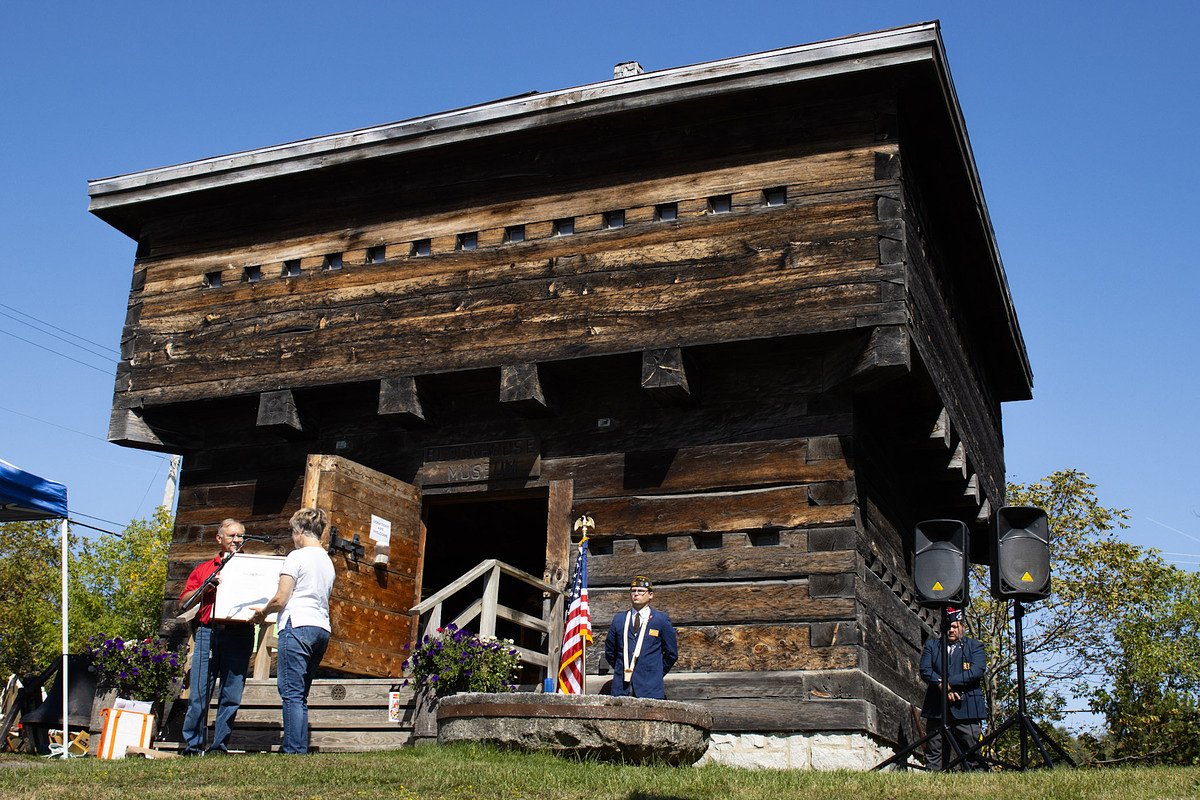 Amid U.S-Canada tension, a Maine war fort is a reminder of cross-border compromise