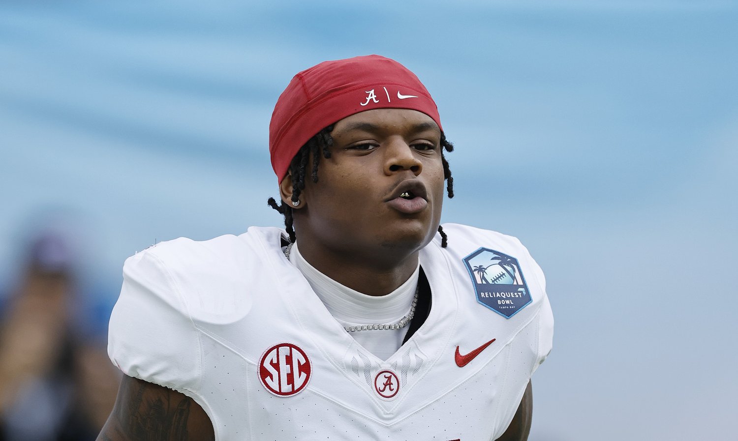 Alabama football player allegedly threatened police officer involved in his 2025 arrest on Facebook