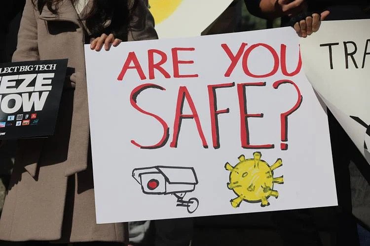 Ralliers demand frontier AI freeze at Beacon Hill rally