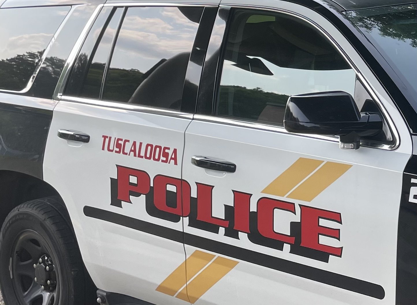 Shooting at Tuscaloosa gas station could be self-defense during robbery, police say