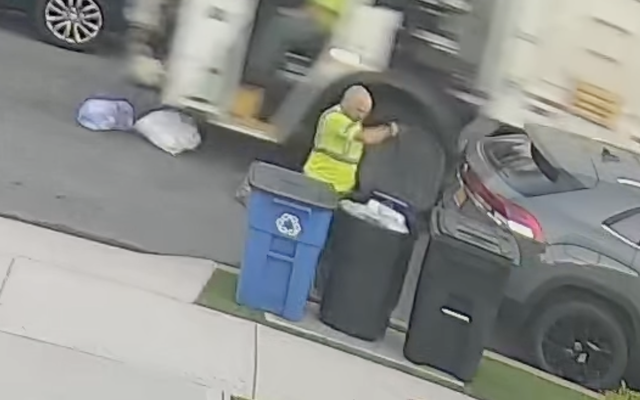 Sanit probing incident after video shows DSNY truck running over trash bag on Staten Island street