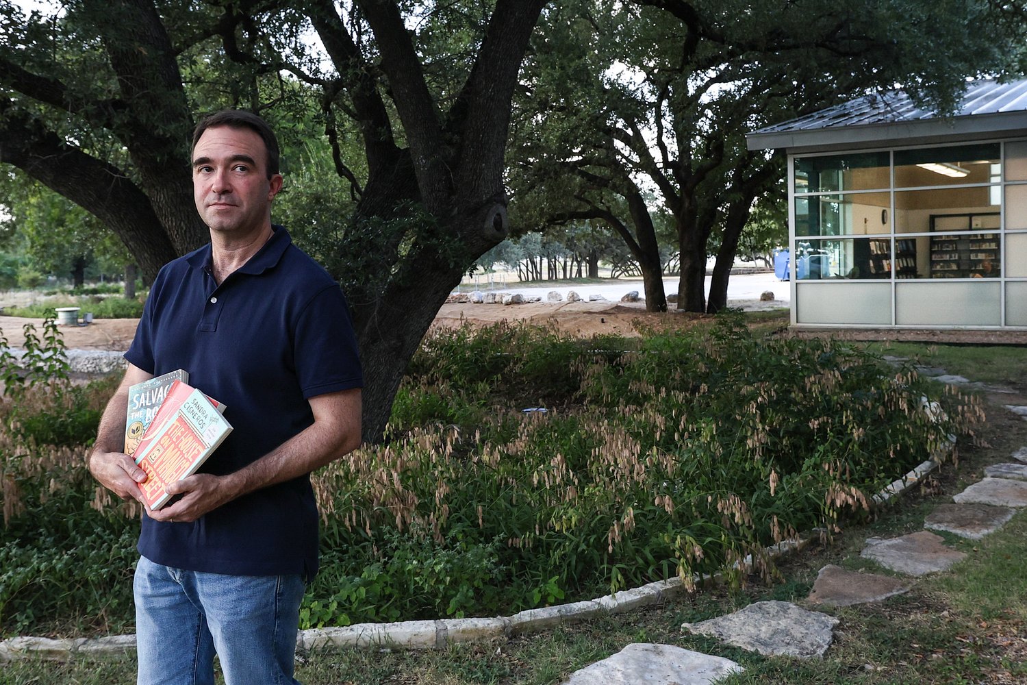 School librarians hesitant to discuss books, order more amid Texas battles to restrict titles, they say