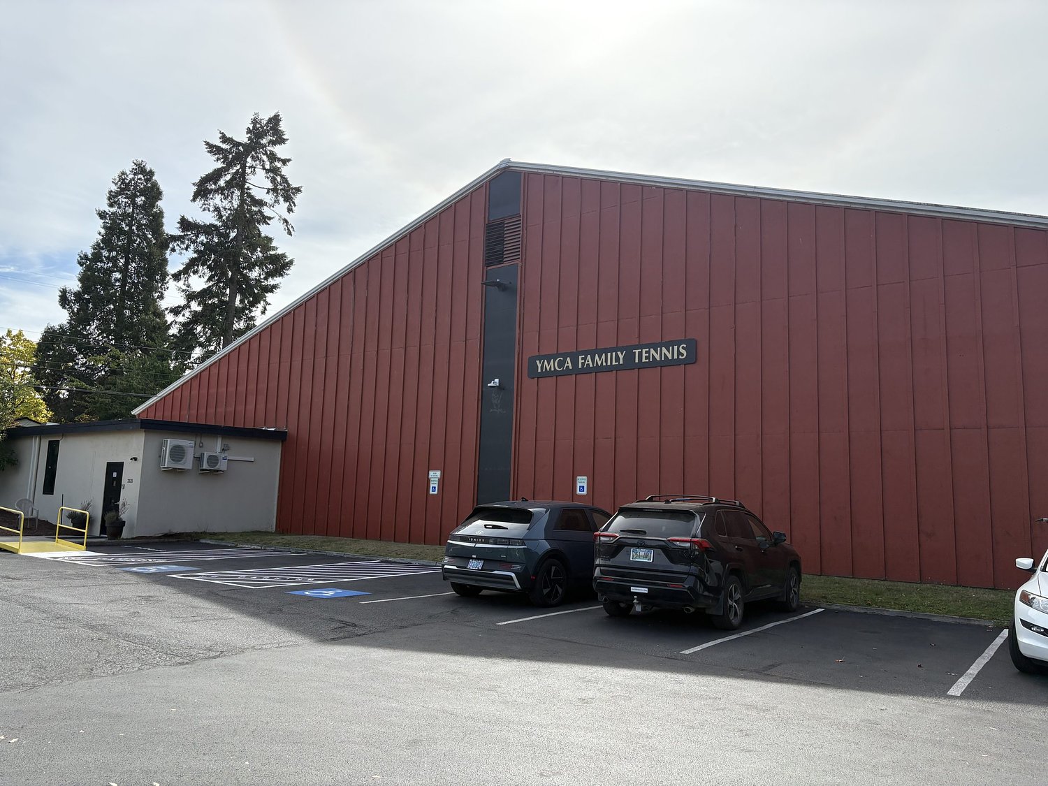 As YMCA explores plans for Patterson St. facility, tennis players vent frustrations 