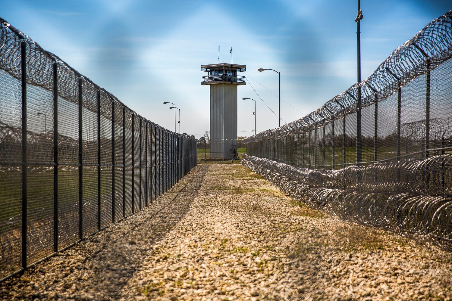Federal judge orders Texas to air condition all prisons by the end of 2029