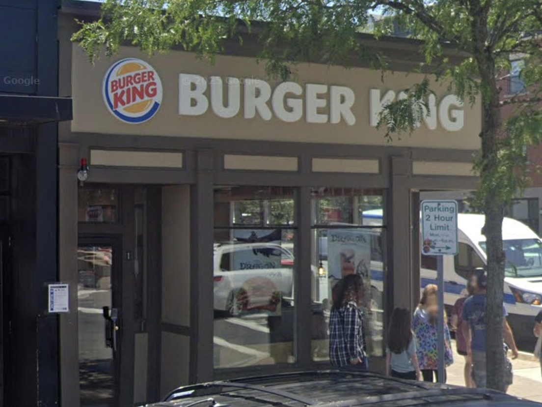 Man arrested after assaulting workers, customer at Boston Burger King, prosecutors say
