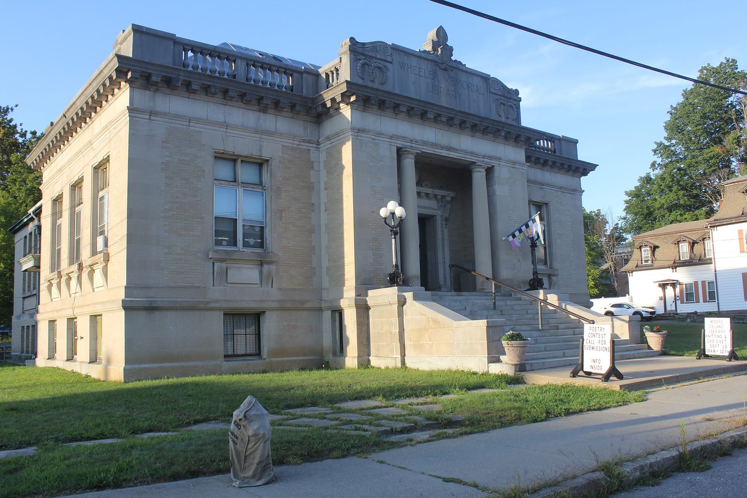 Orange Selectboard votes to fill library roof project funding gap
