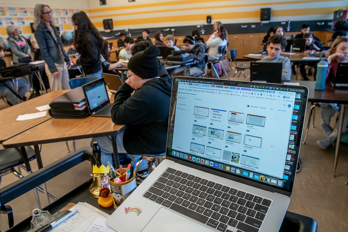 PPS board members are weighing new screen-time limits. Some parents want even stricter rules