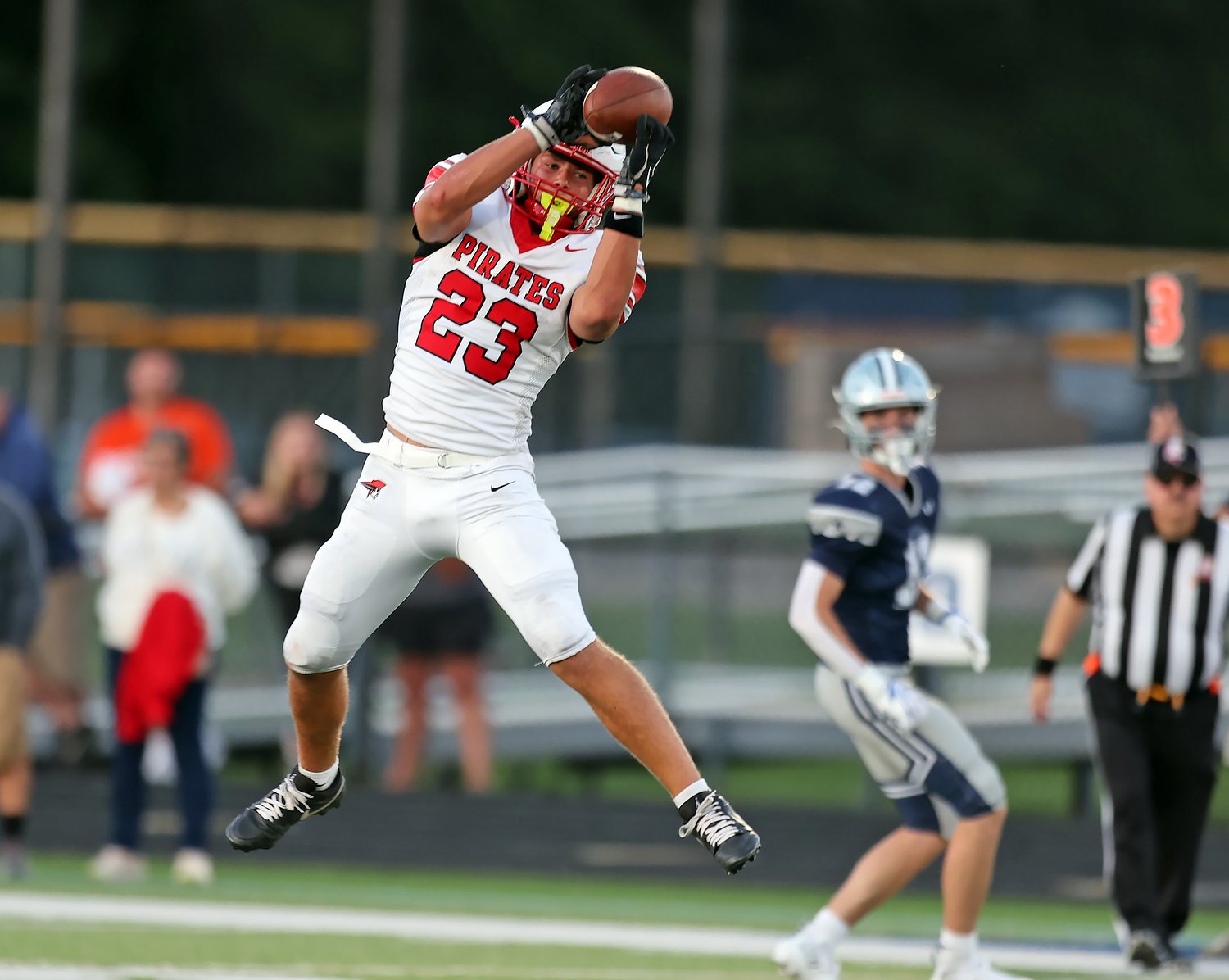 OHSAA Division V football playoffs preview: Perry is favored but has challengers