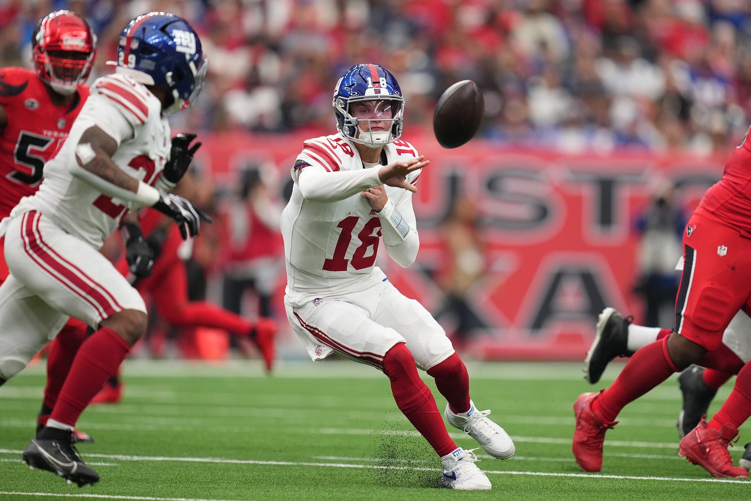 J.J. McCarthy updates: QB wins his Giants starting debut (UPDATED)