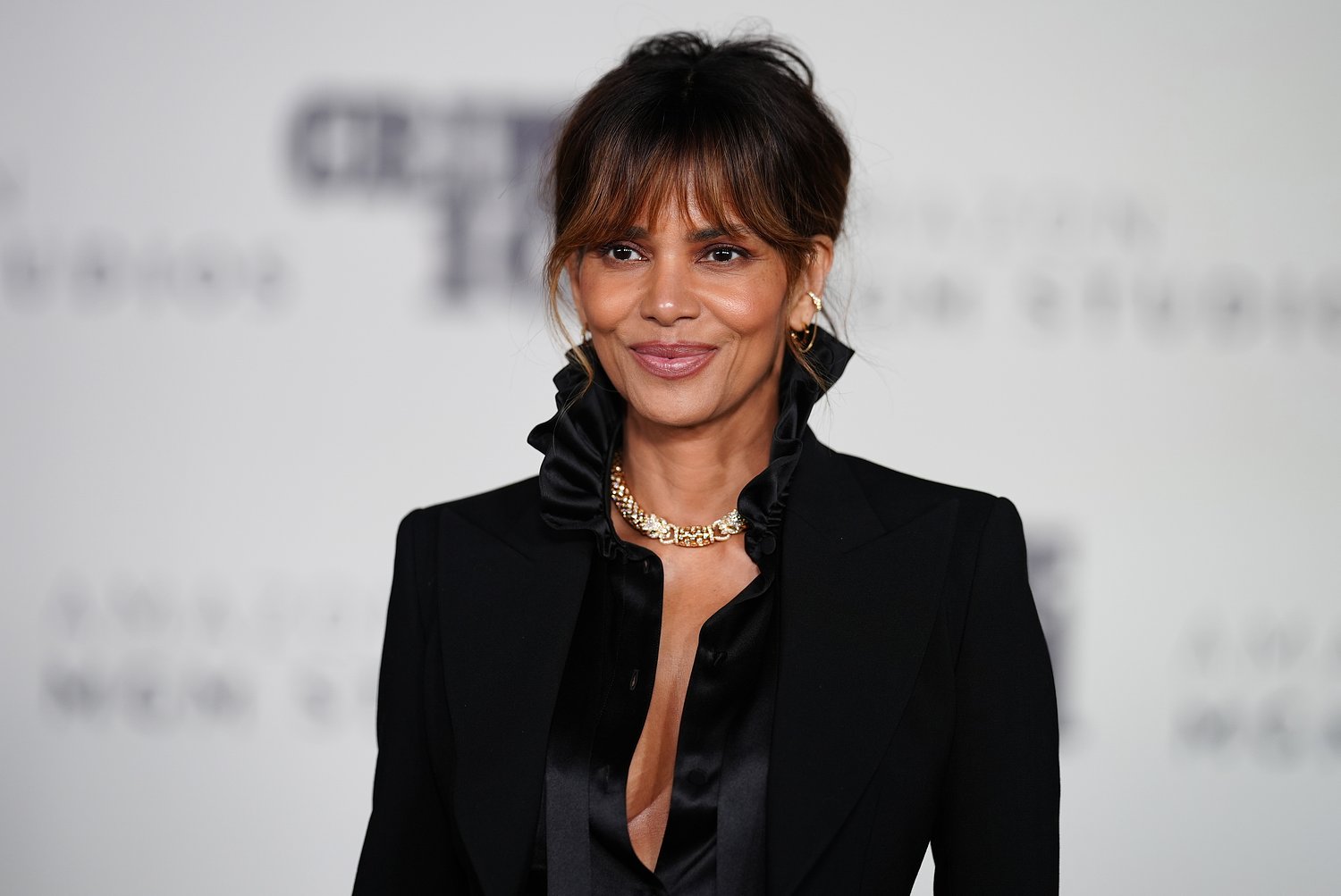 Oscar-winning actress calls son a ‘coached and manipulated child’ amid custody battle