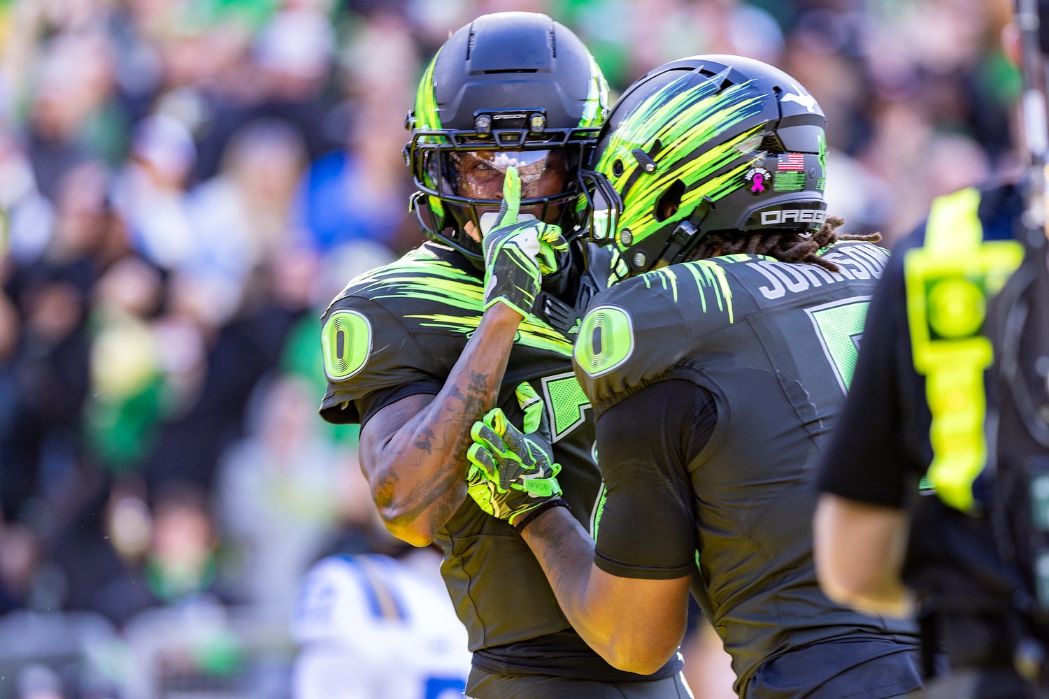 Oregon Ducks WR Evan Stewart’s status for Saturday updated