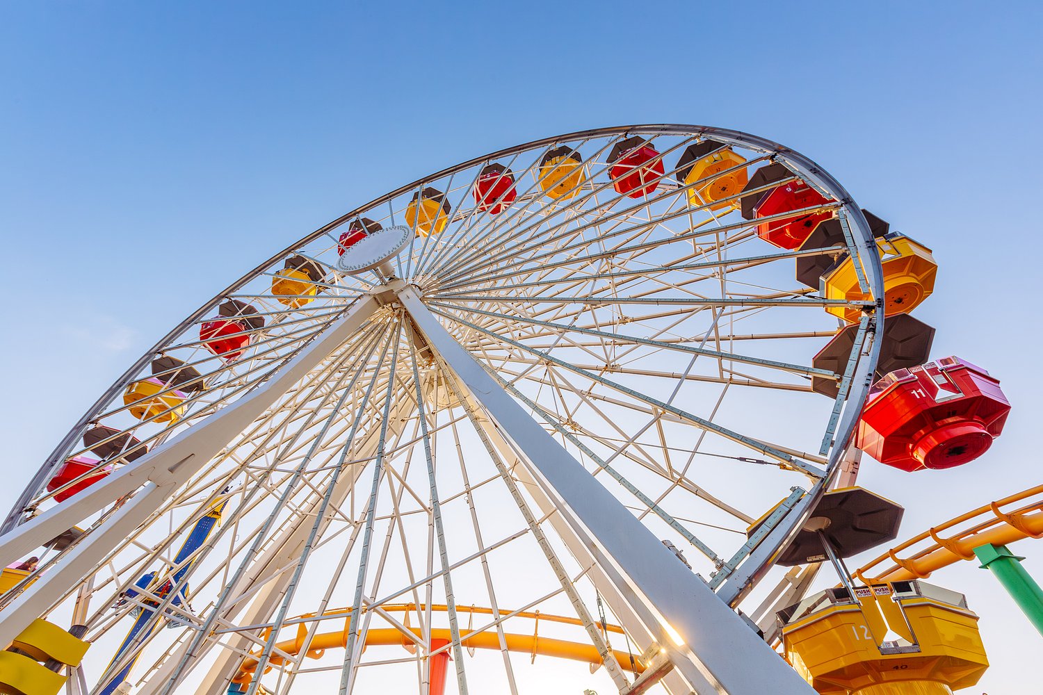 Riders rescued after coaster stalls at Pa. amusement park