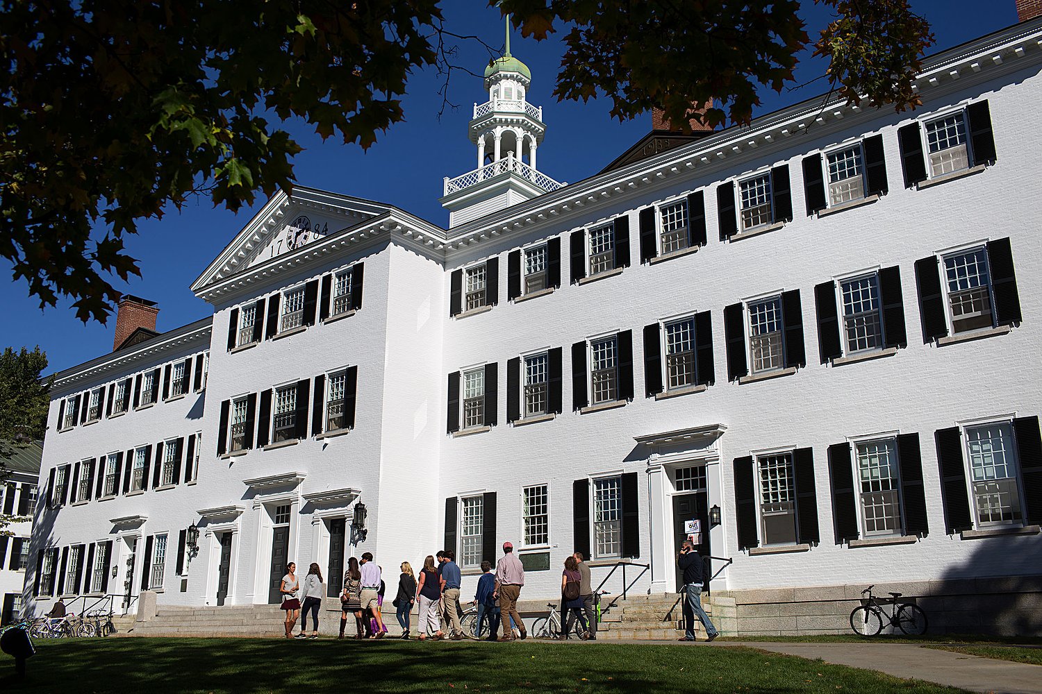 Family of alums gives $25M for civil discourse at Dartmouth