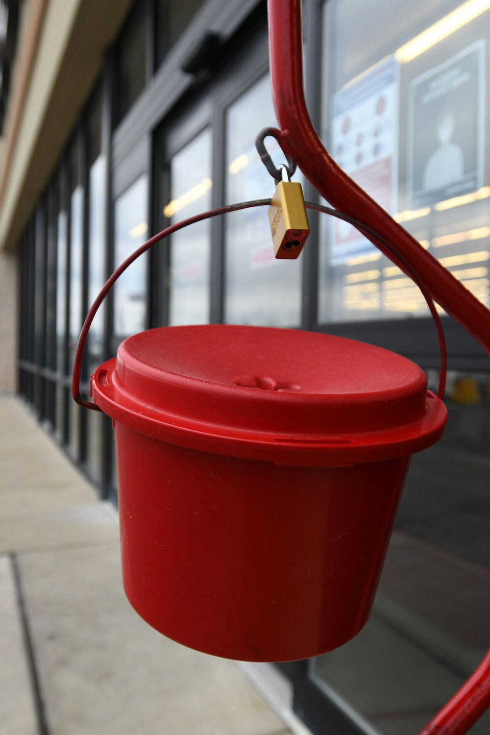 Salvation Army seeks bell ringers to rebuild Bureau County Red Kettle drive