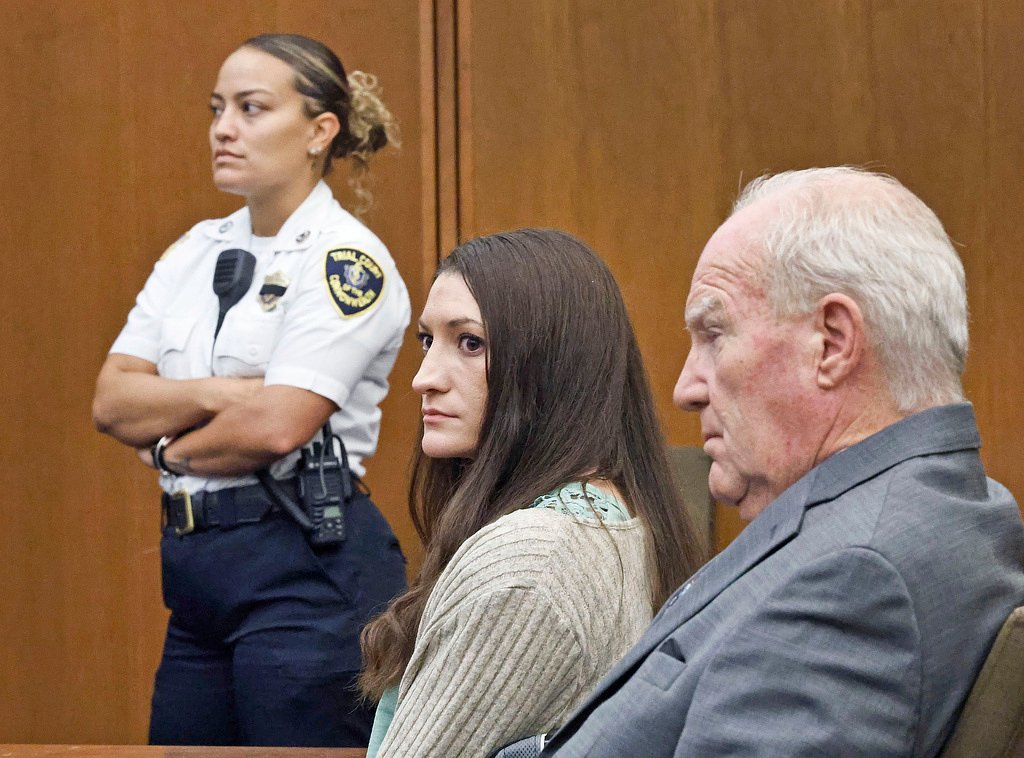 A single juror may prevent a verdict in the Lindsay Clancy trial as deliberations resume
