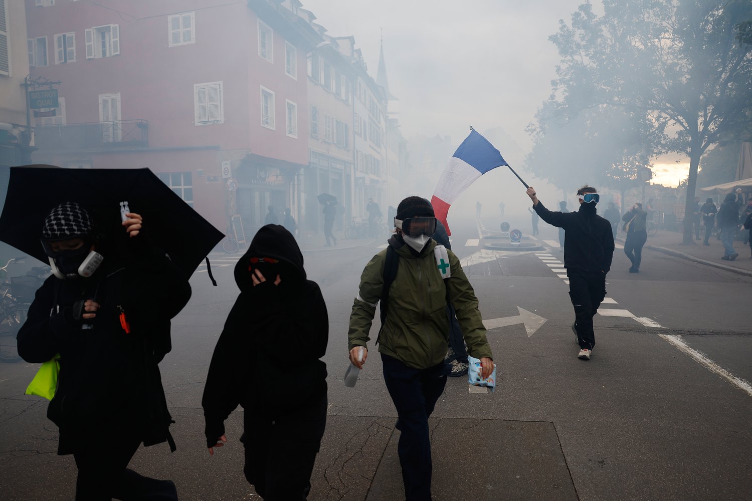 Paris clashes erupt as more than 400,000 protest across France